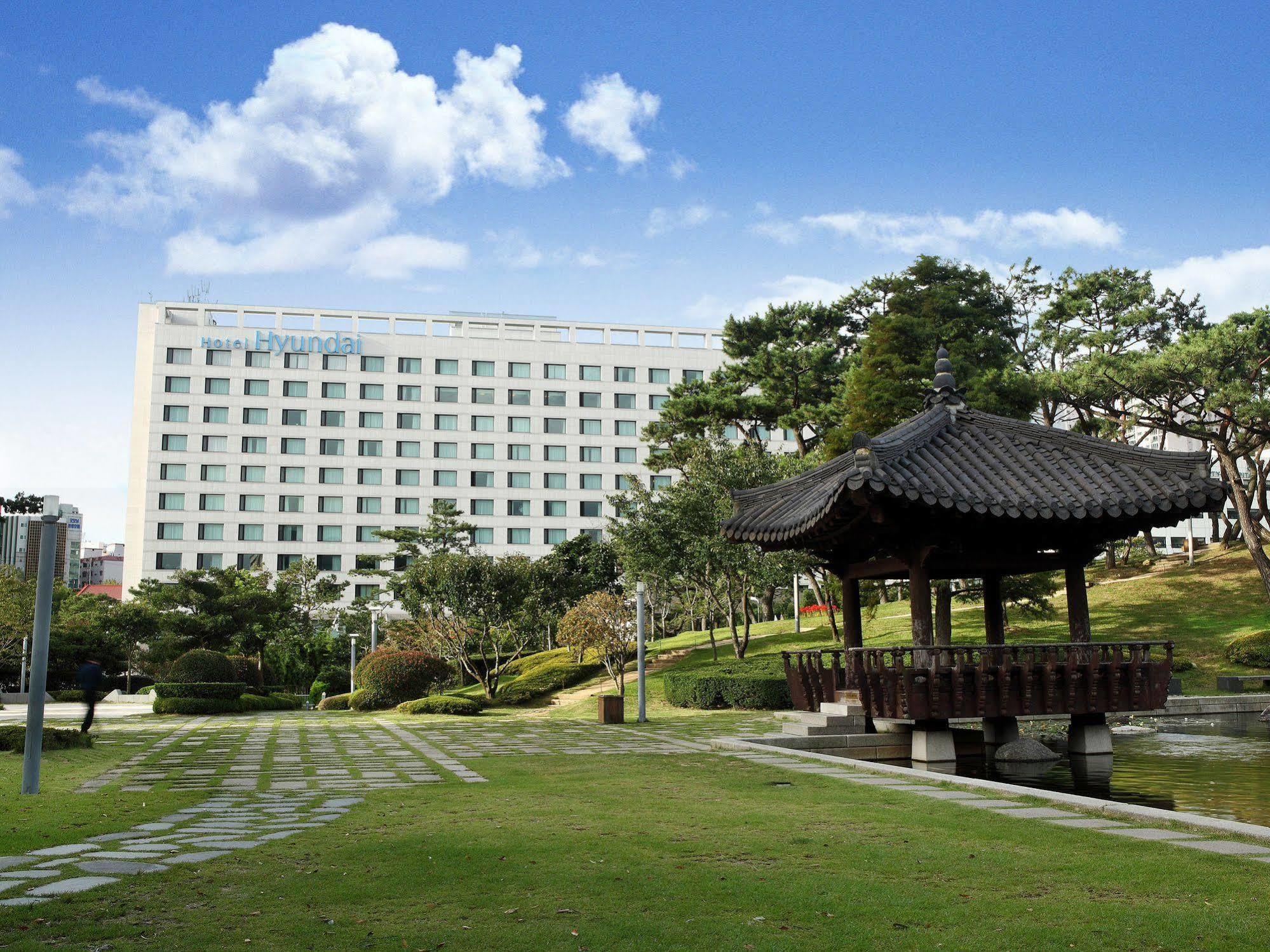 Hotel Hyundai By Lahan Ilsan Ni Eksteriør billede